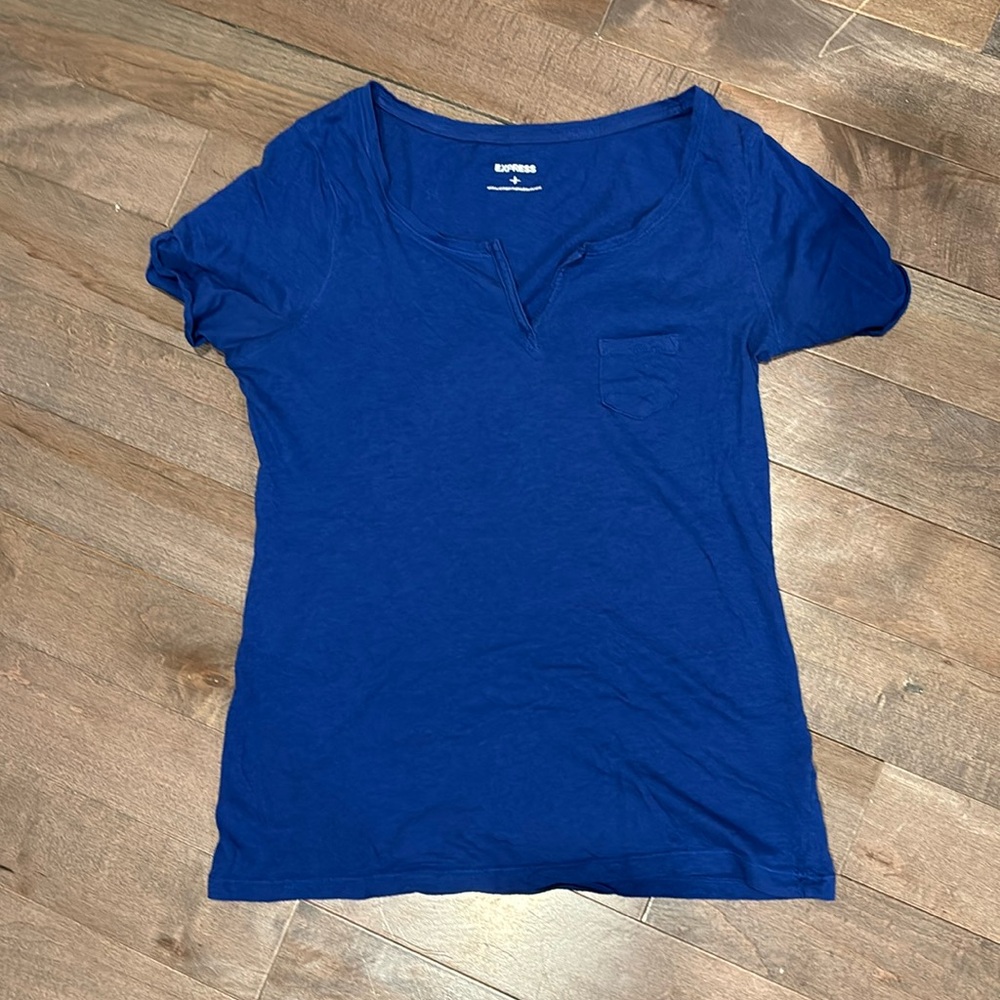 Express t shirt